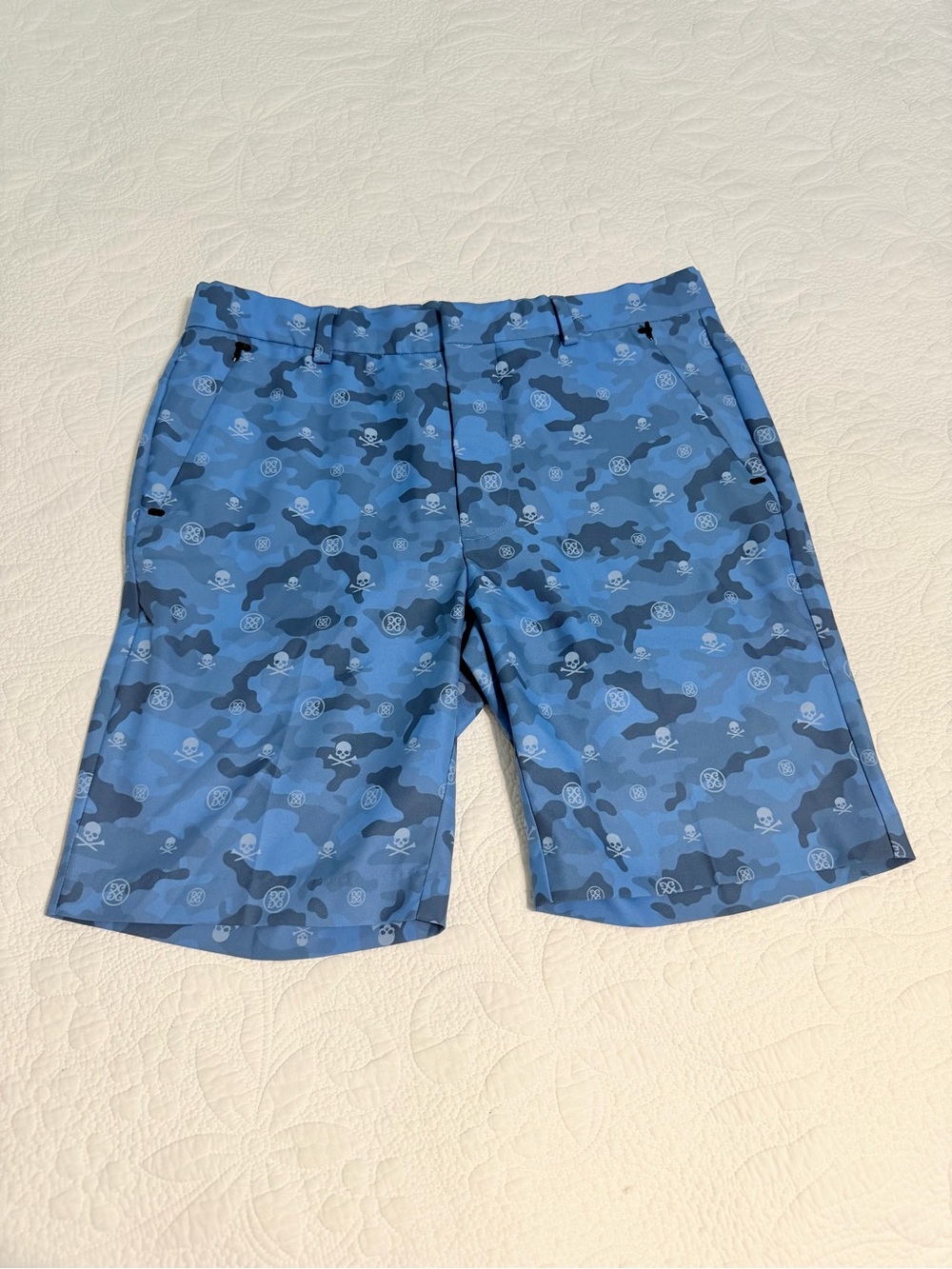 G/Fore Performance Fabric Navy Camo Skull & Tees Shorts 32 waist $145 Golf Short